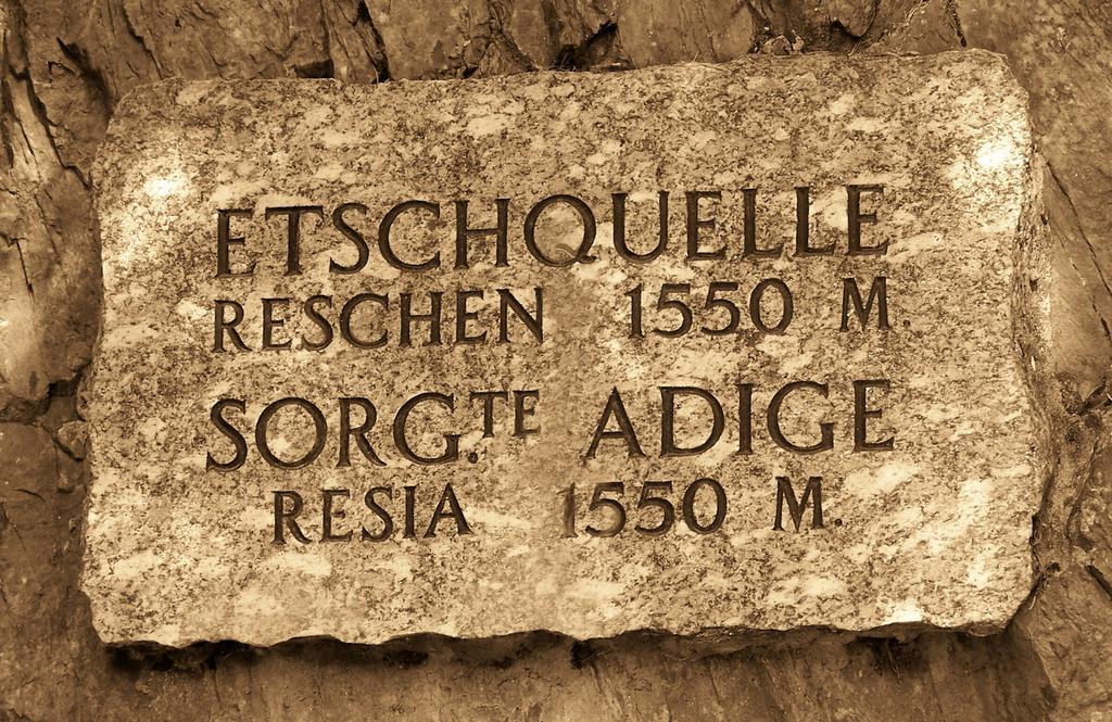 Hotel Etschquelle Reschen